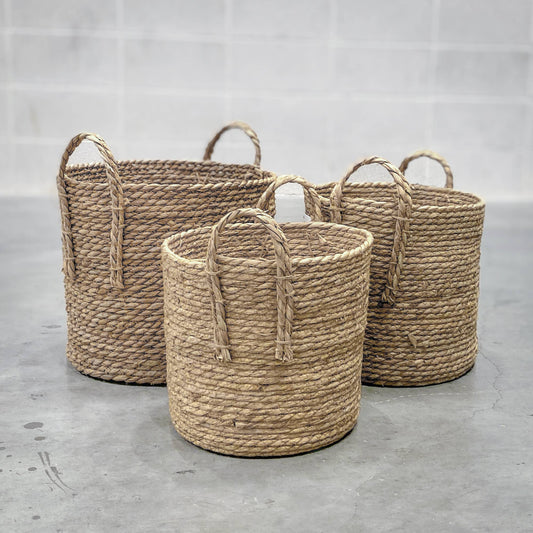 816 - Seagrass Basket with handles